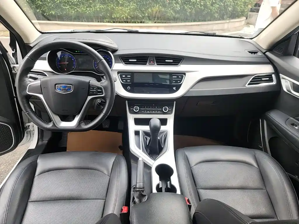 Geely Vision — фото 10