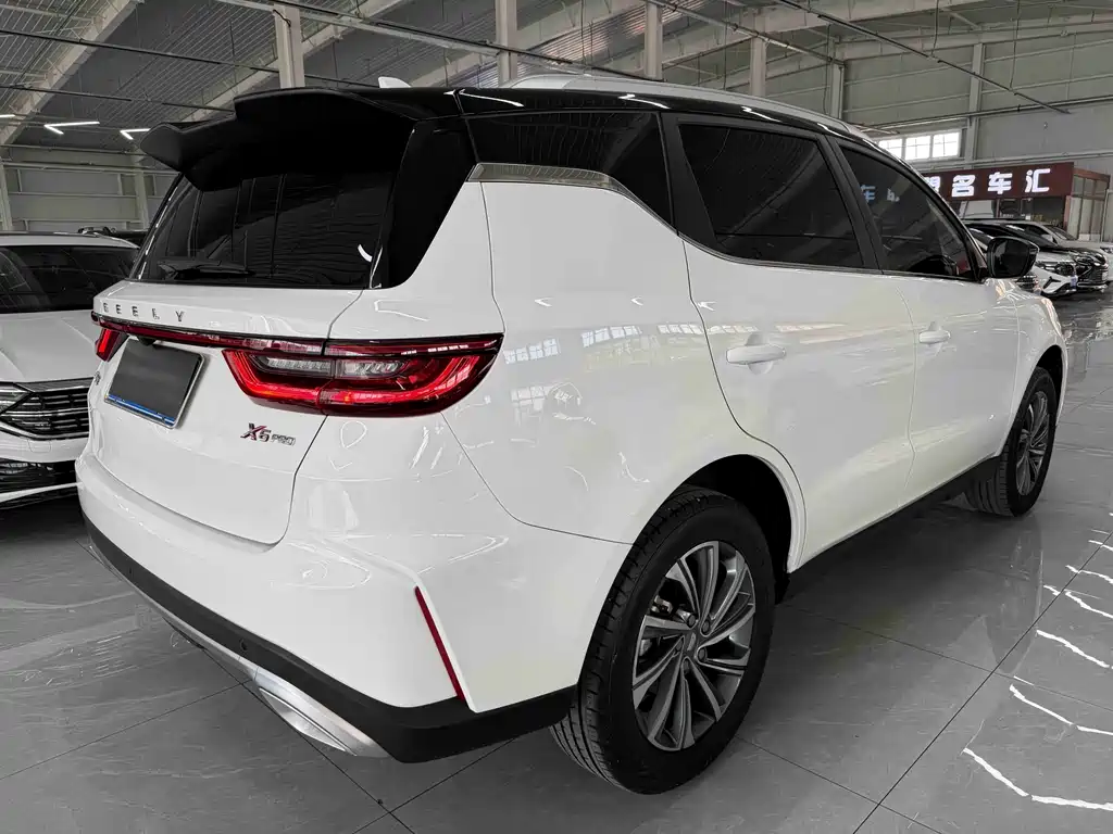 Geely Vision X6 — фото 4