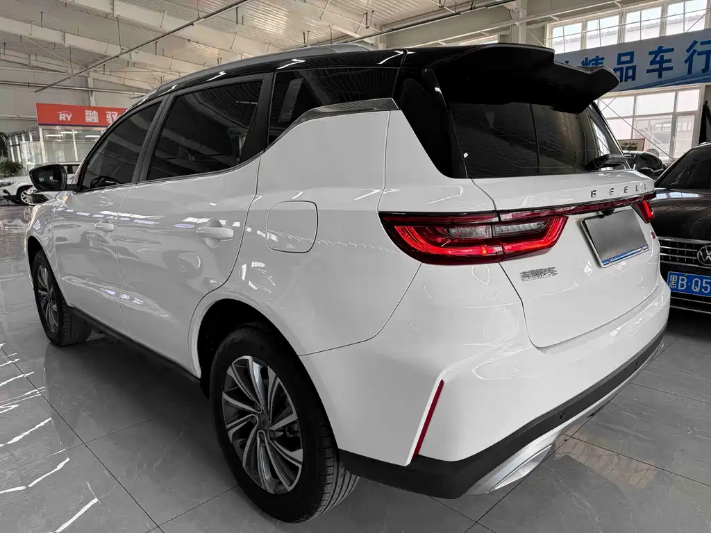 Geely Vision X6 — фото 6