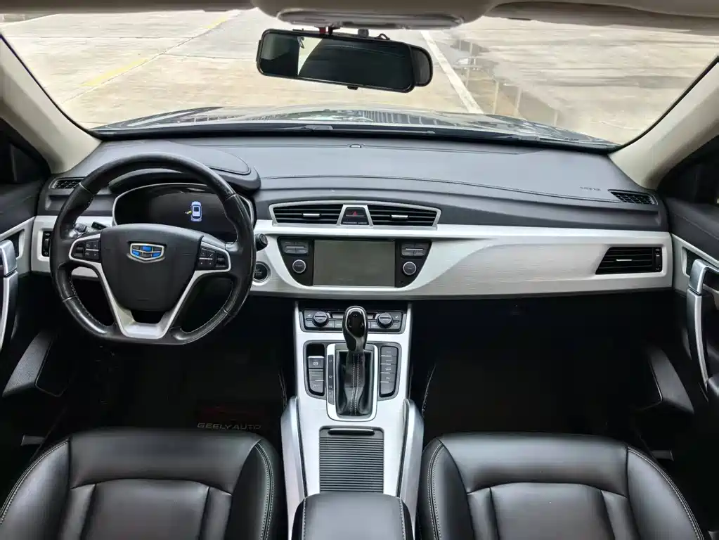 Geely Boyue — фото 9