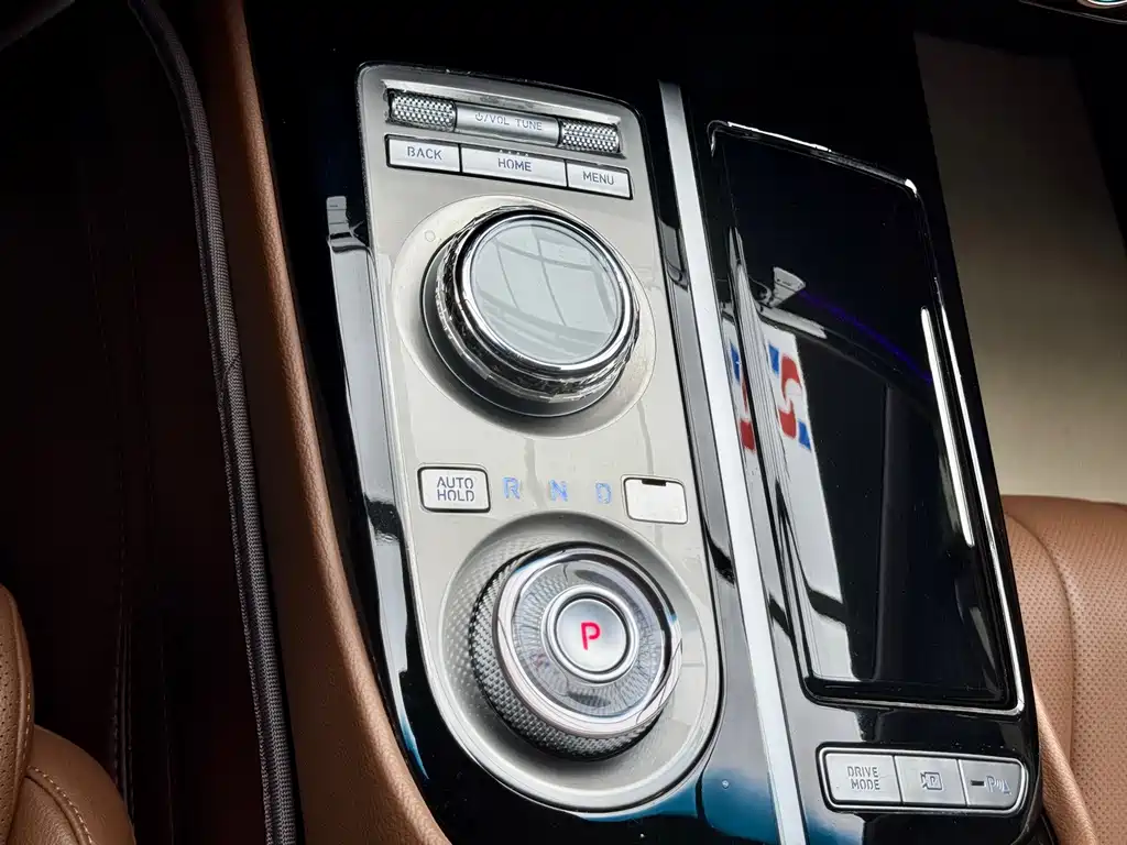 Genesis G80 — фото 10