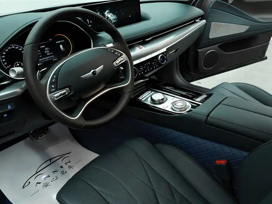 Genesis G80 — фото 14