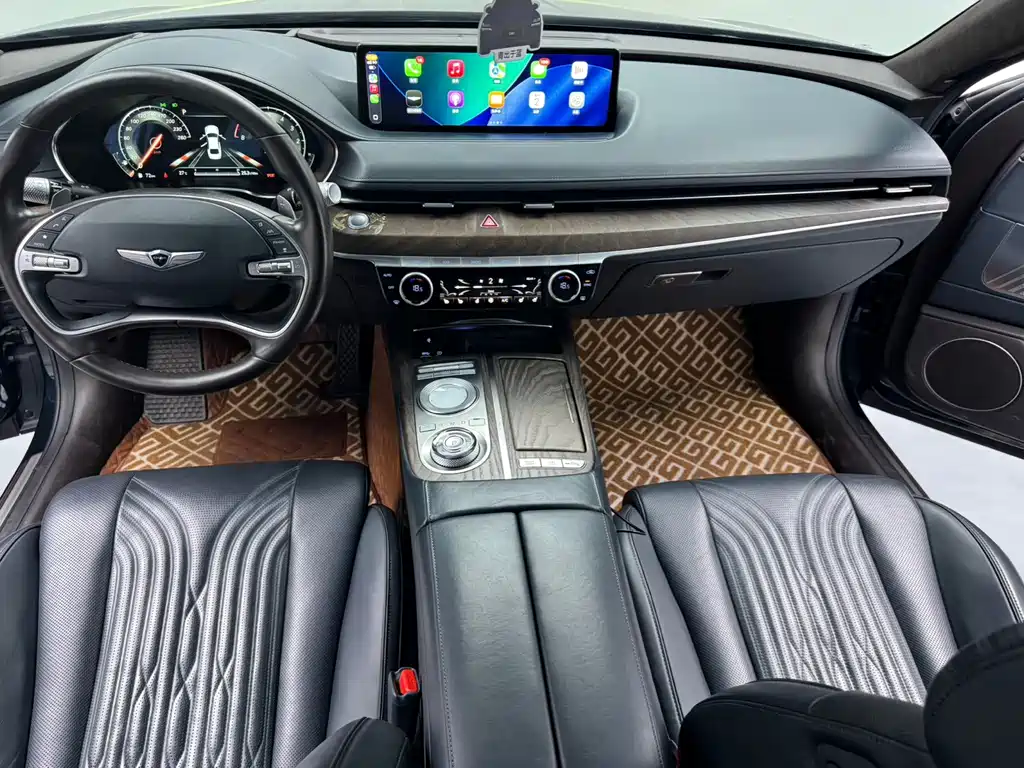 Genesis G80 — фото 7