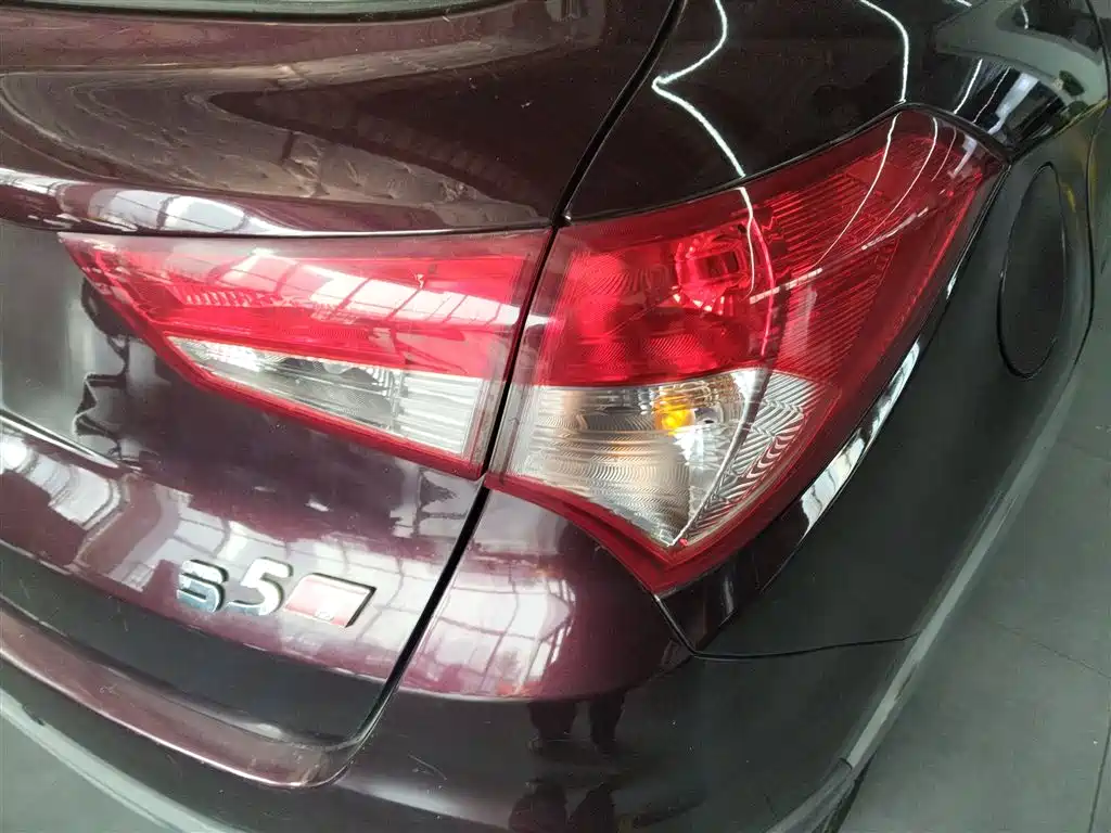 Haima Haima S5 — фото 22