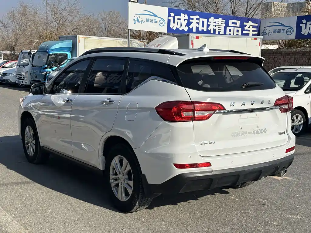 Haval M6 — фото 7