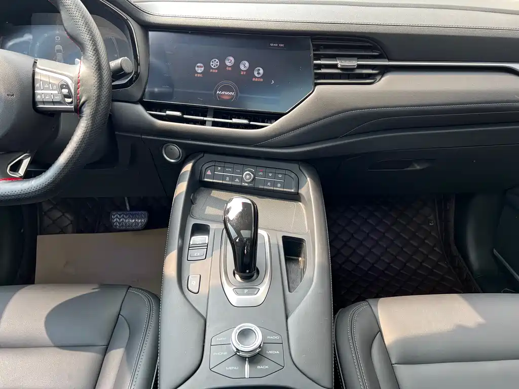 Haval F7 — фото 10