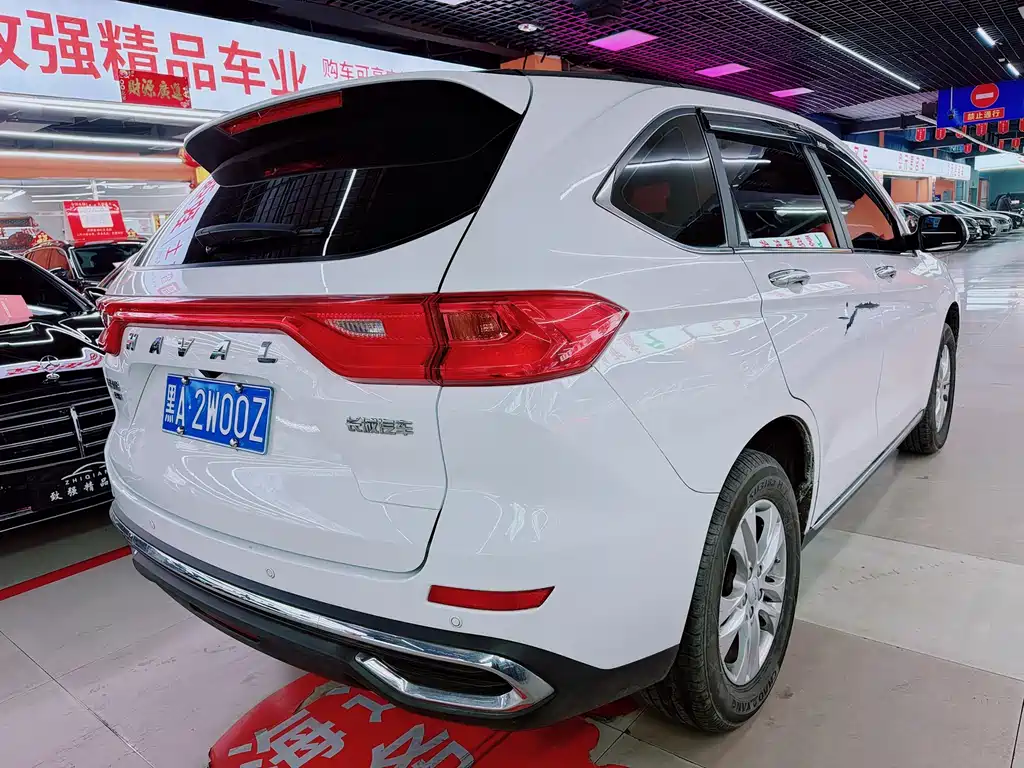 Haval M6 — фото 4