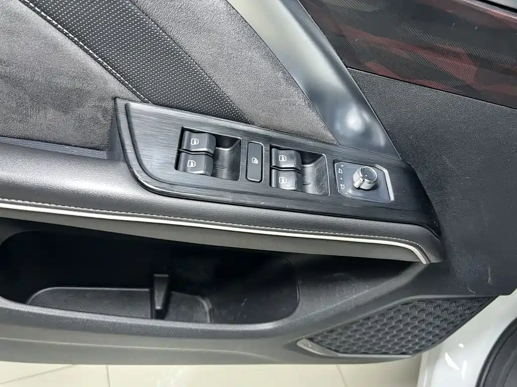 Haval H6 — фото 10