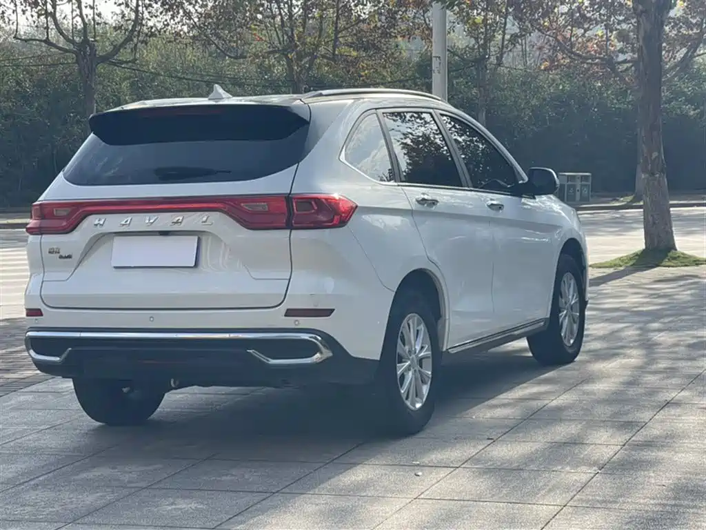 Haval M6 — фото 24