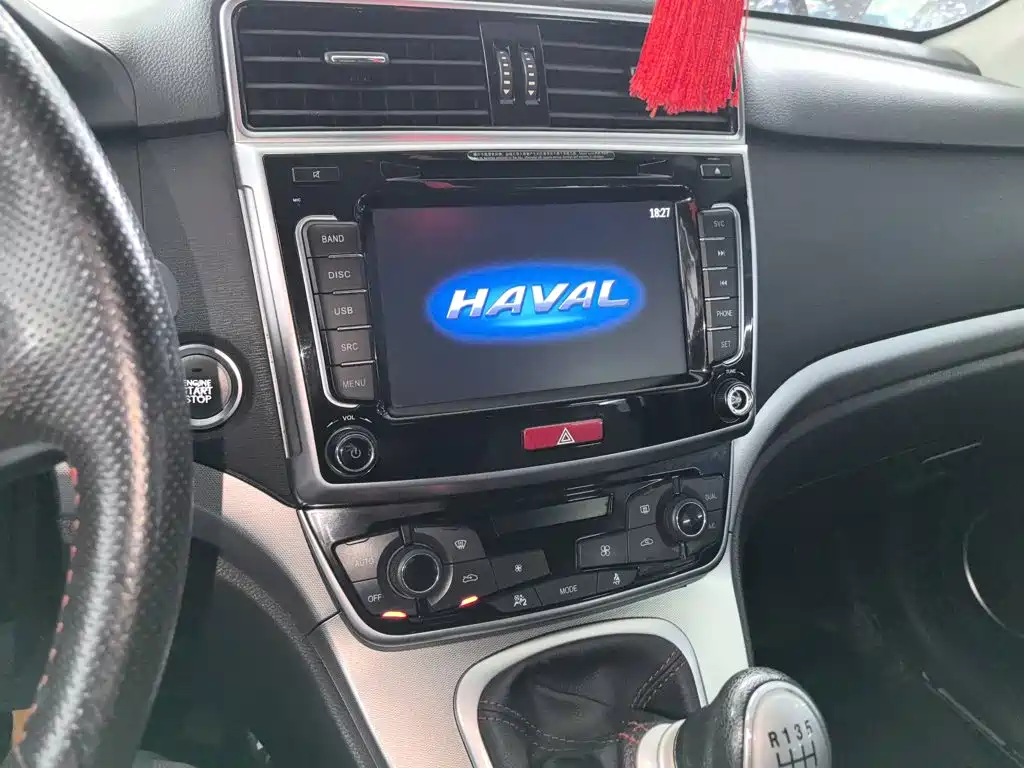 Haval M6 — фото 9