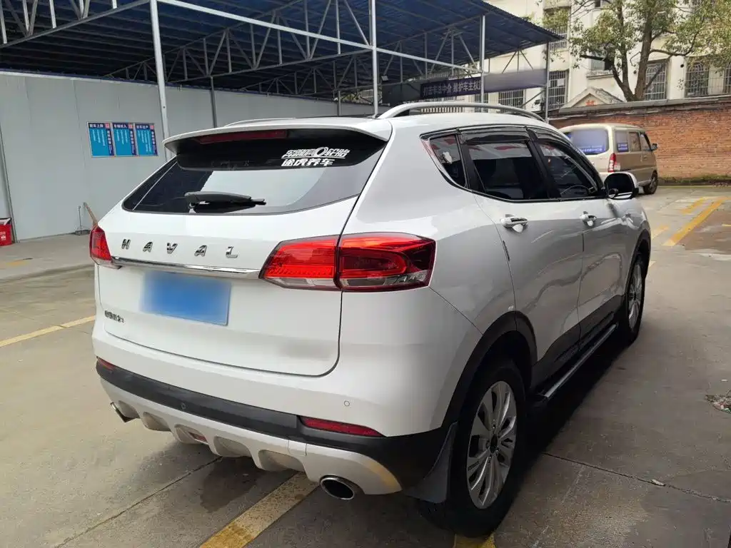 Haval H2s — фото 5