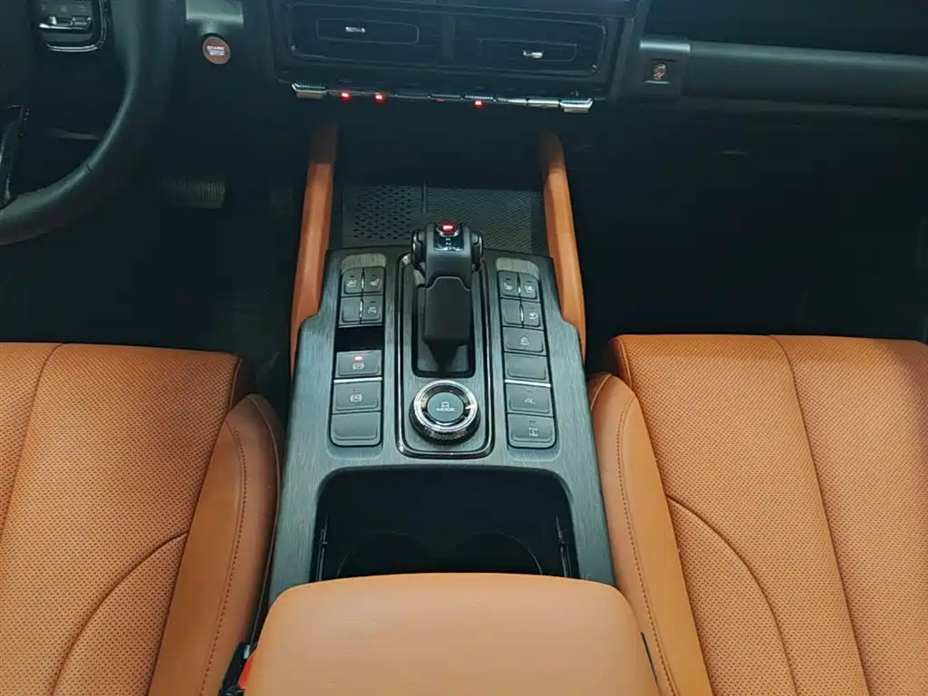 Haval H9 — фото 14