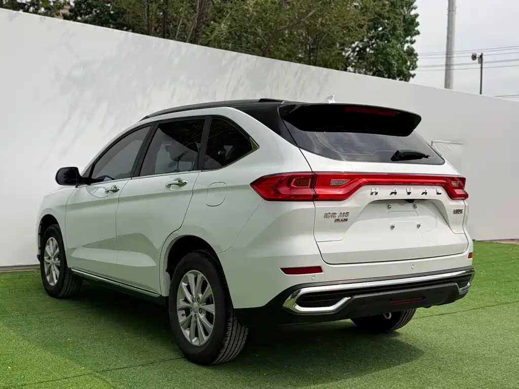 Haval M6 — фото 9
