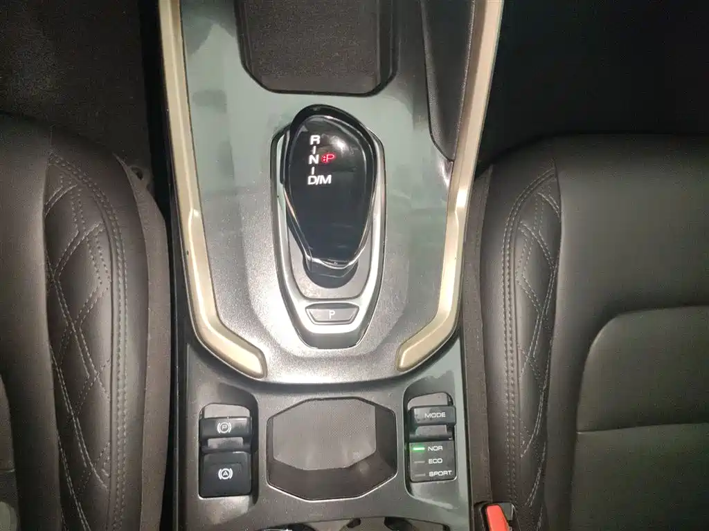 Haval H6 — фото 10