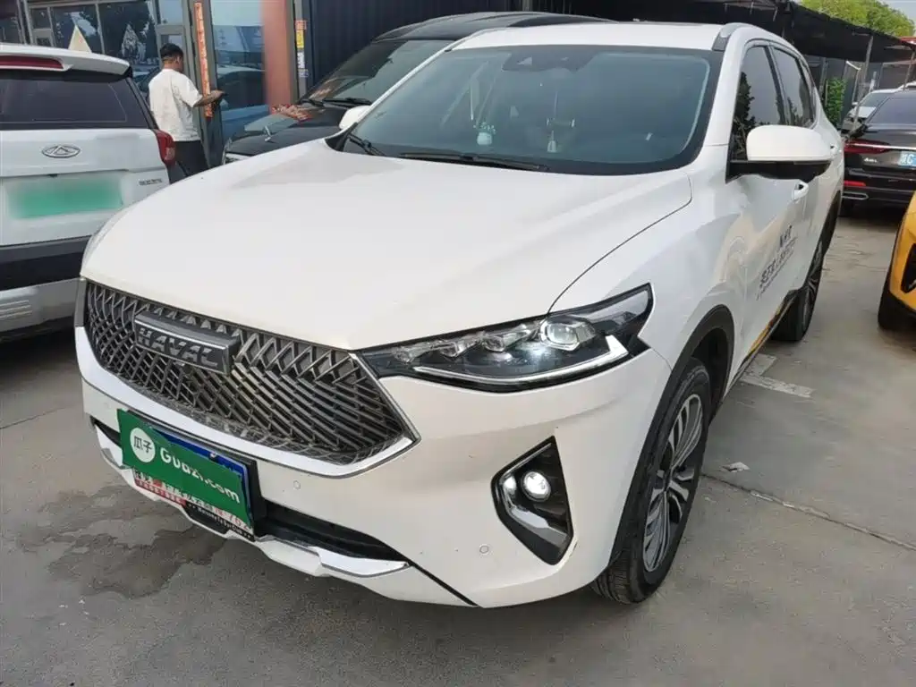 Haval F7
