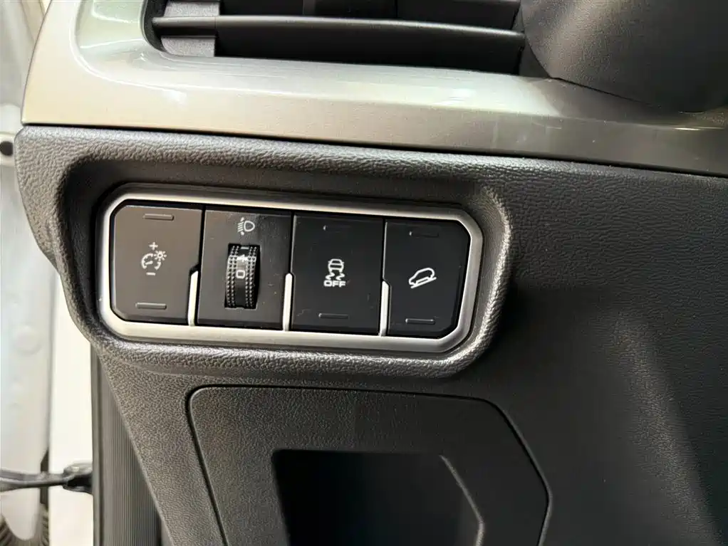 Haval H6 — фото 11