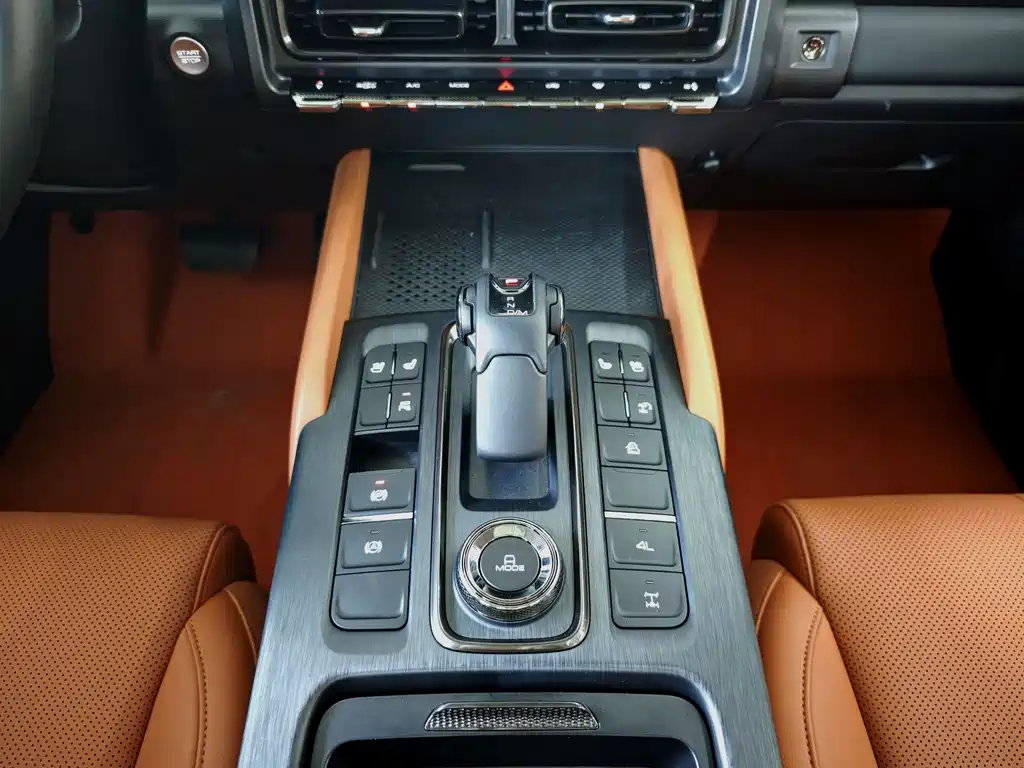 Haval H9 — фото 10