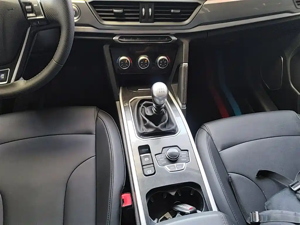 Haval H6 — фото 14