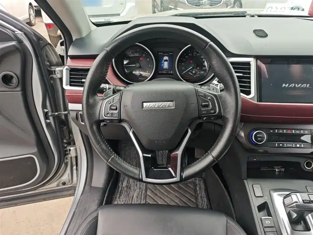 Haval H6 Coupe — фото 11