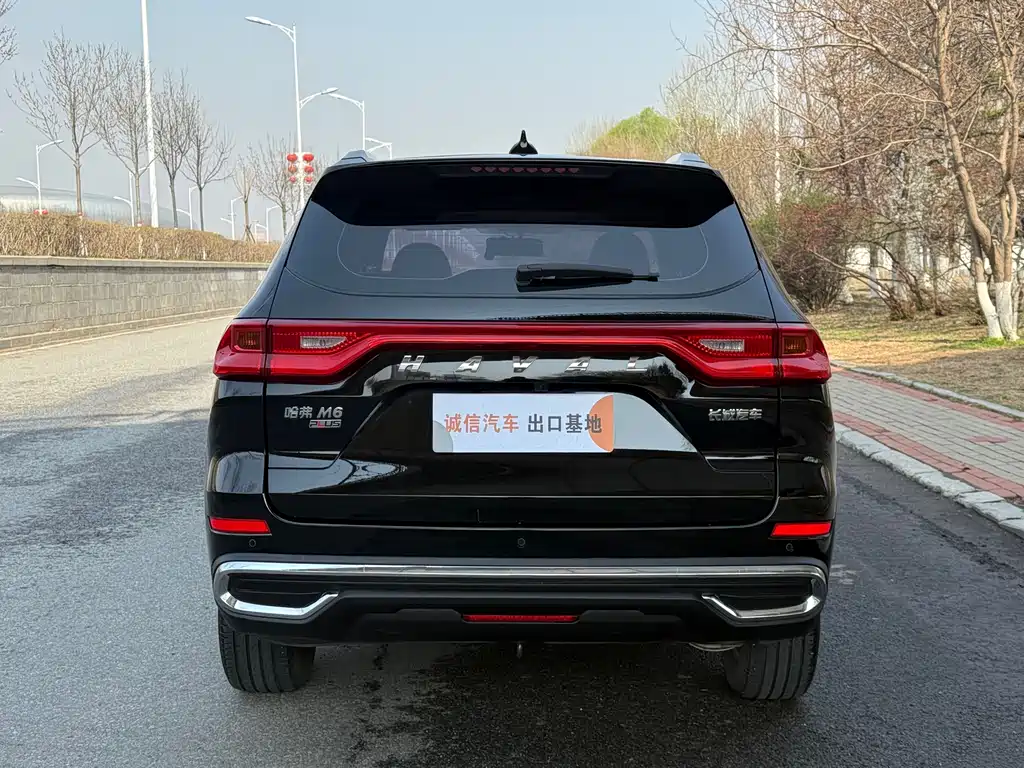 Haval M6 — фото 11