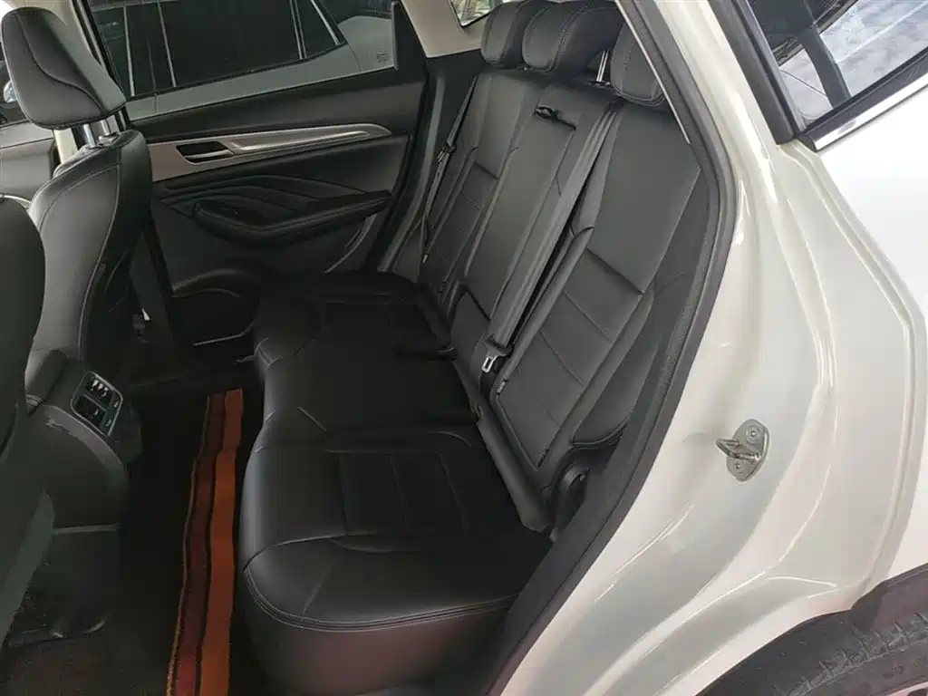 Haval F7 — фото 17