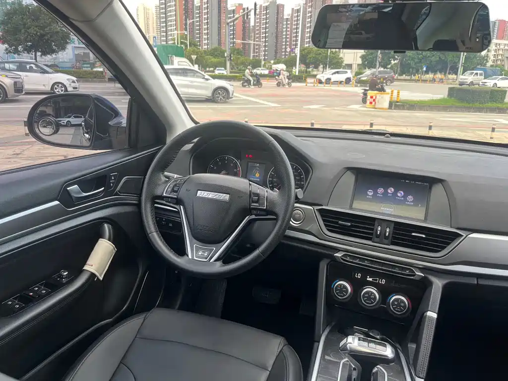 Haval H6 — фото 10