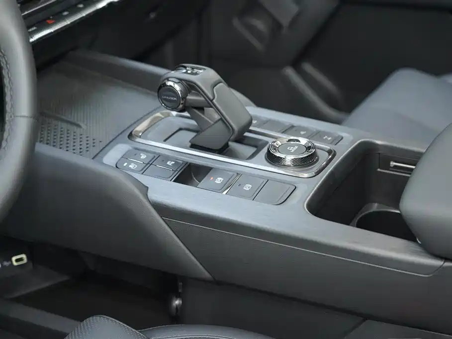 Haval H9 — фото 18