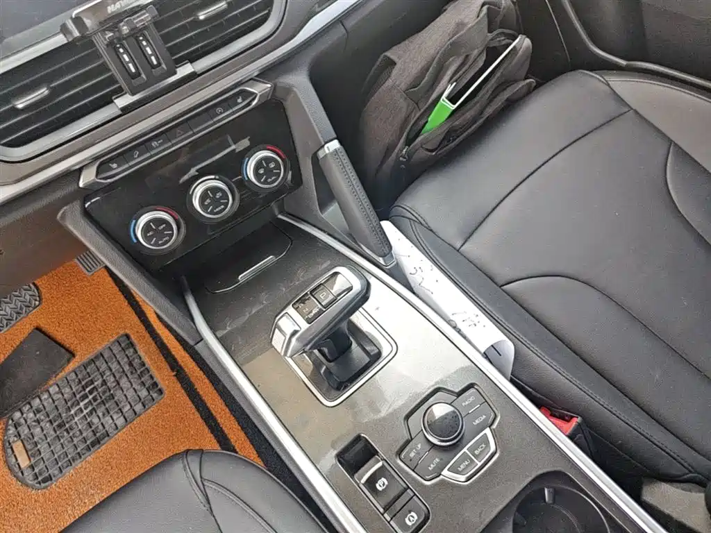 Haval H6 — фото 14