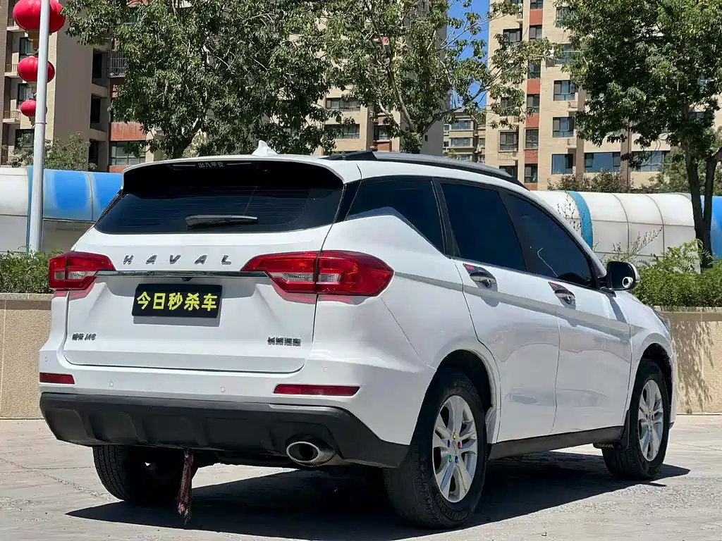 Haval M6 — фото 7