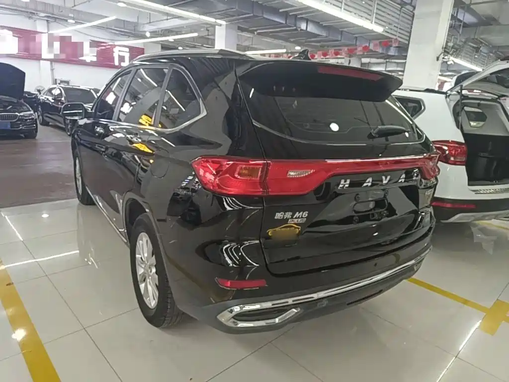 Haval M6 — фото 5