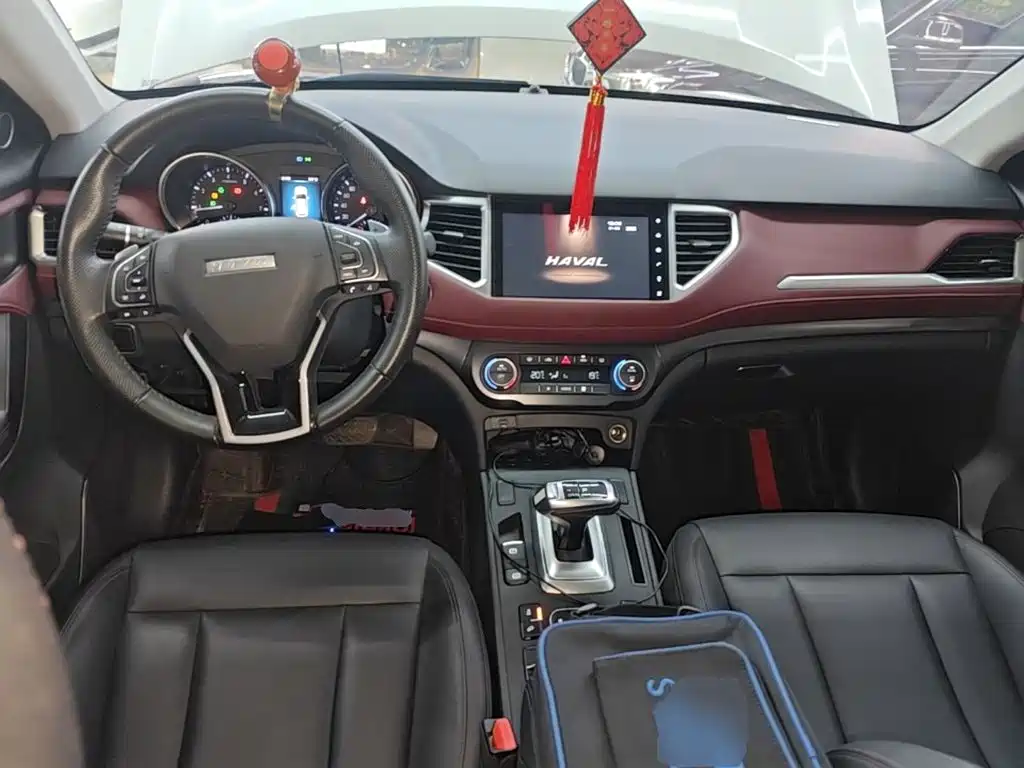 Haval H6 Coupe — фото 10