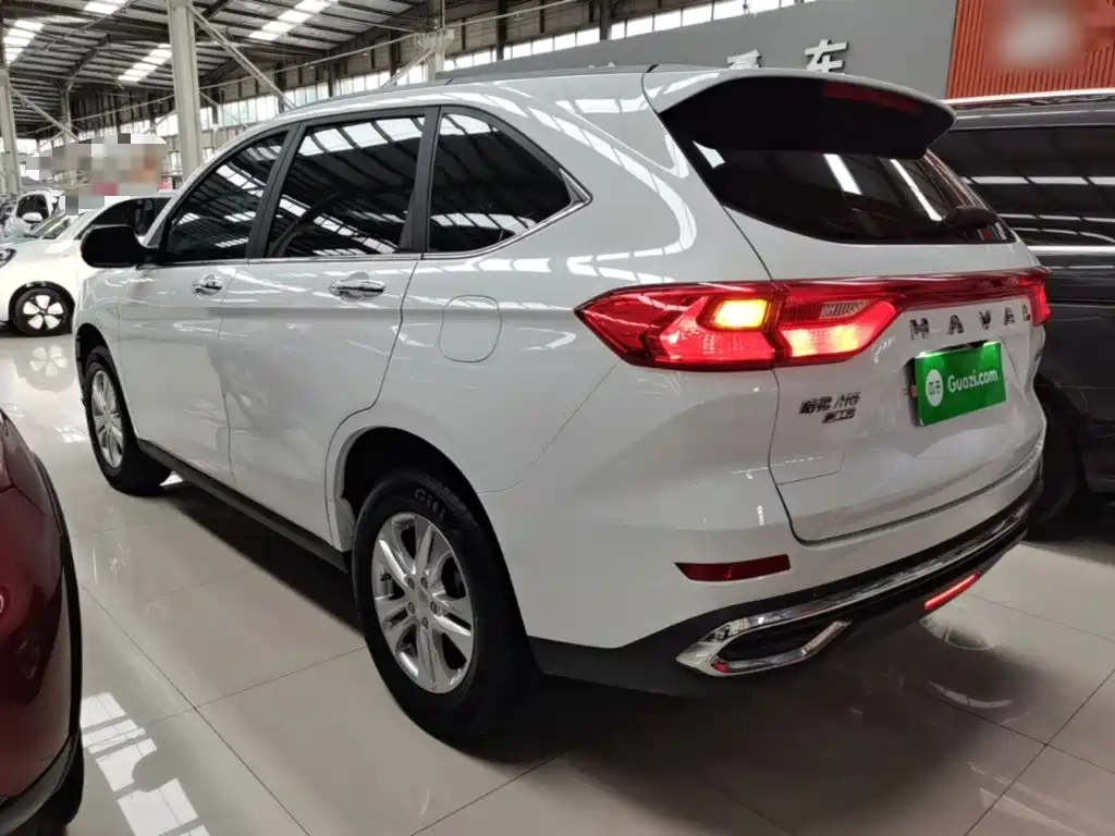 Haval M6 — фото 5