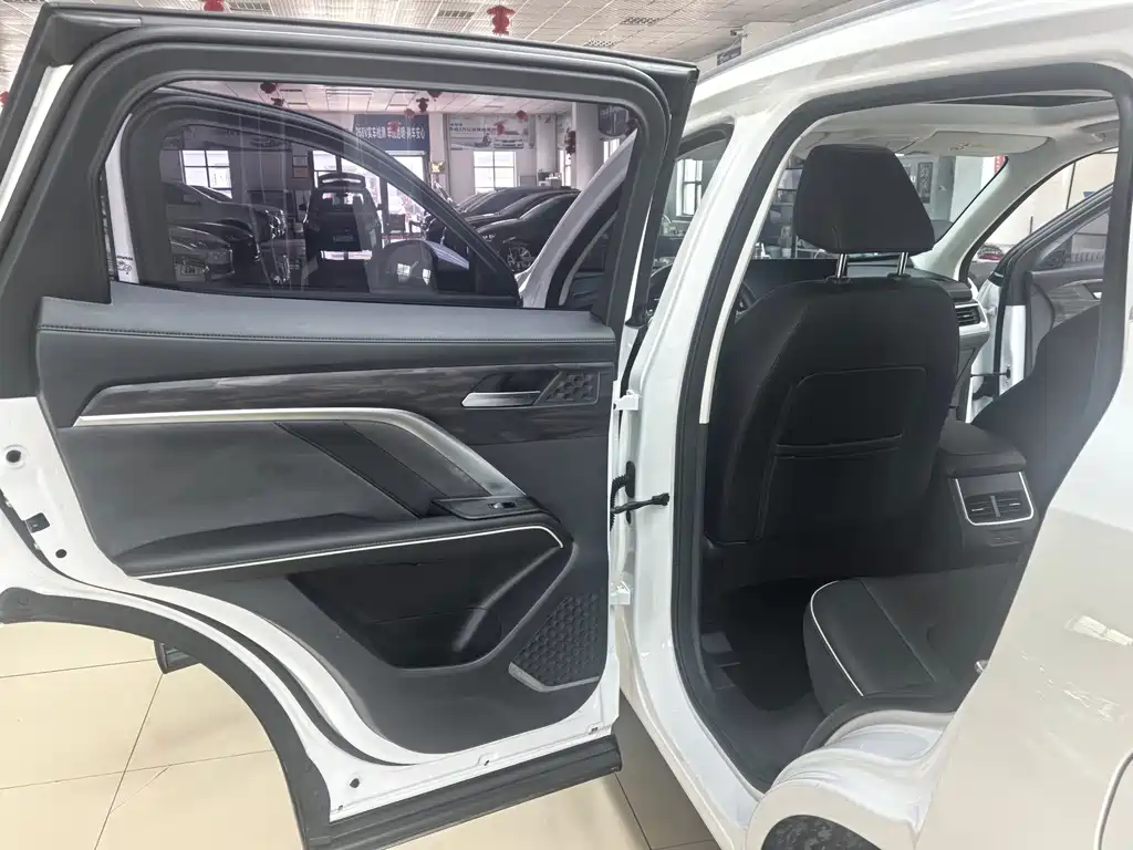 Haval H6 — фото 9