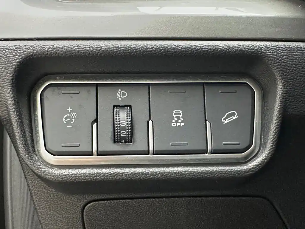 Haval H6 — фото 9