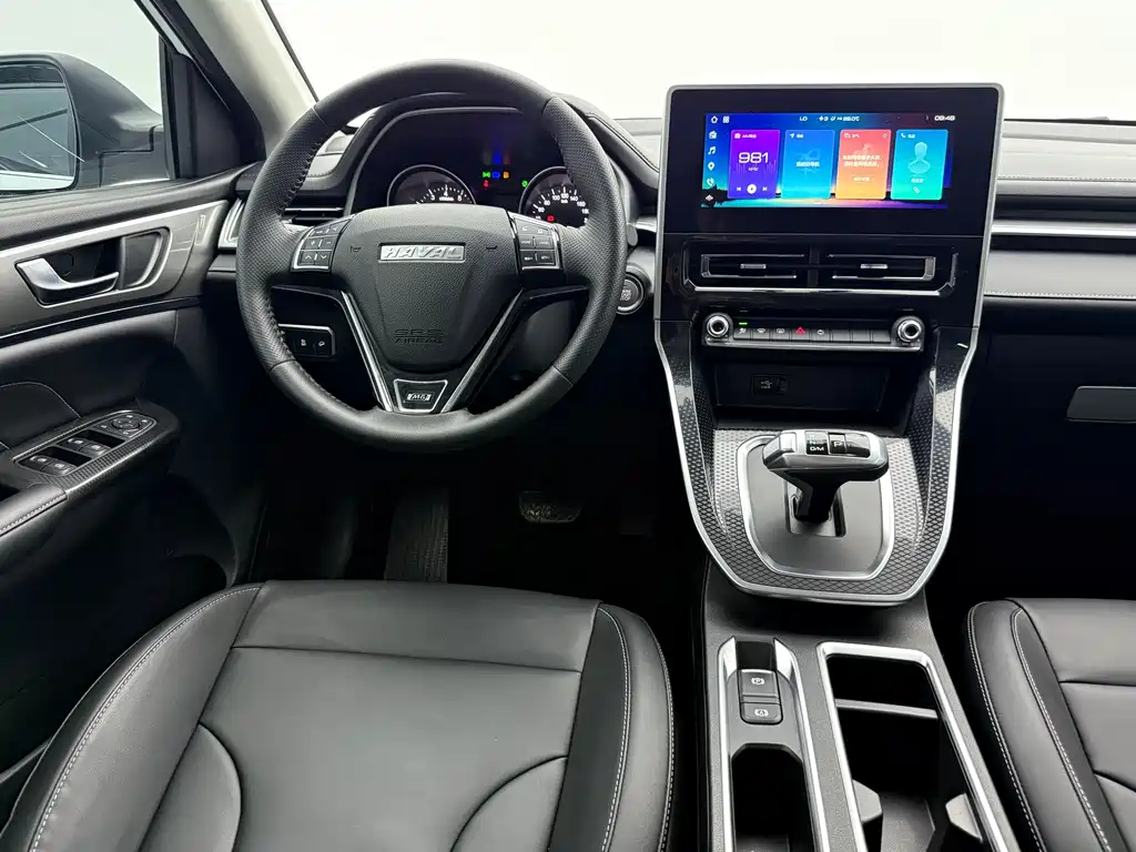 Haval M6 — фото 10