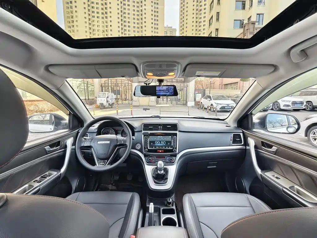 Haval M6 — фото 15