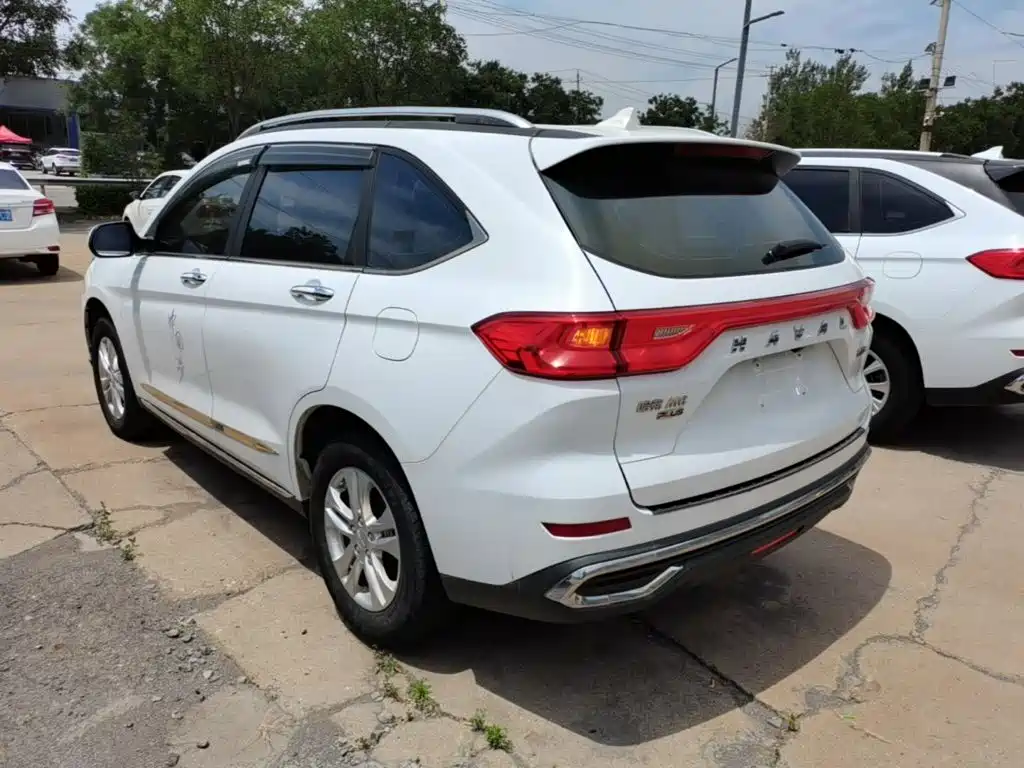 Haval M6 — фото 5