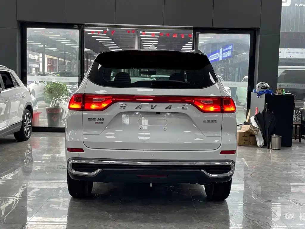 Haval M6 — фото 15