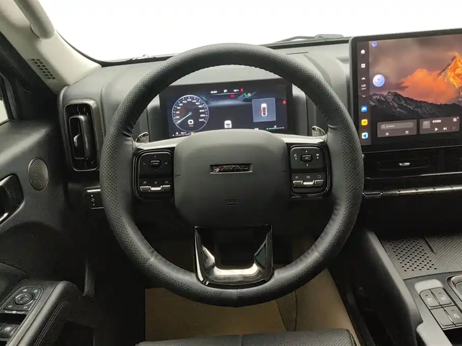 Haval H9 — фото 15