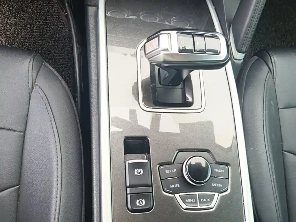 Haval H6 — фото 14