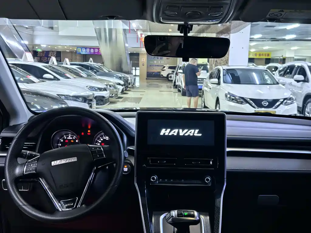 Haval M6 — фото 5