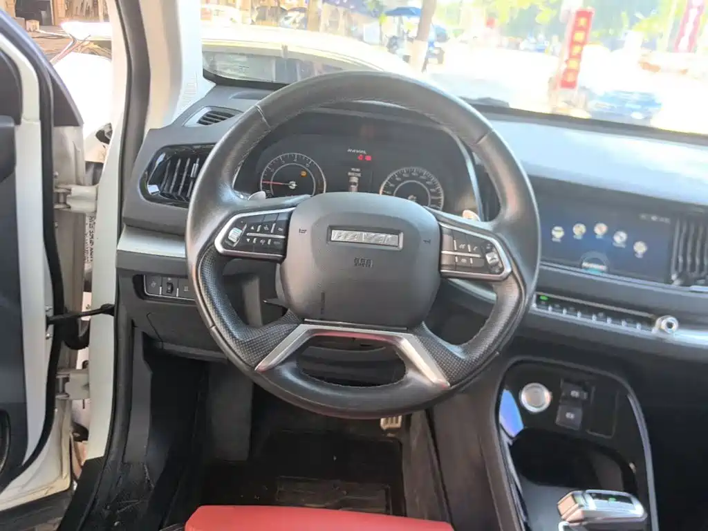 Haval H2s — фото 11