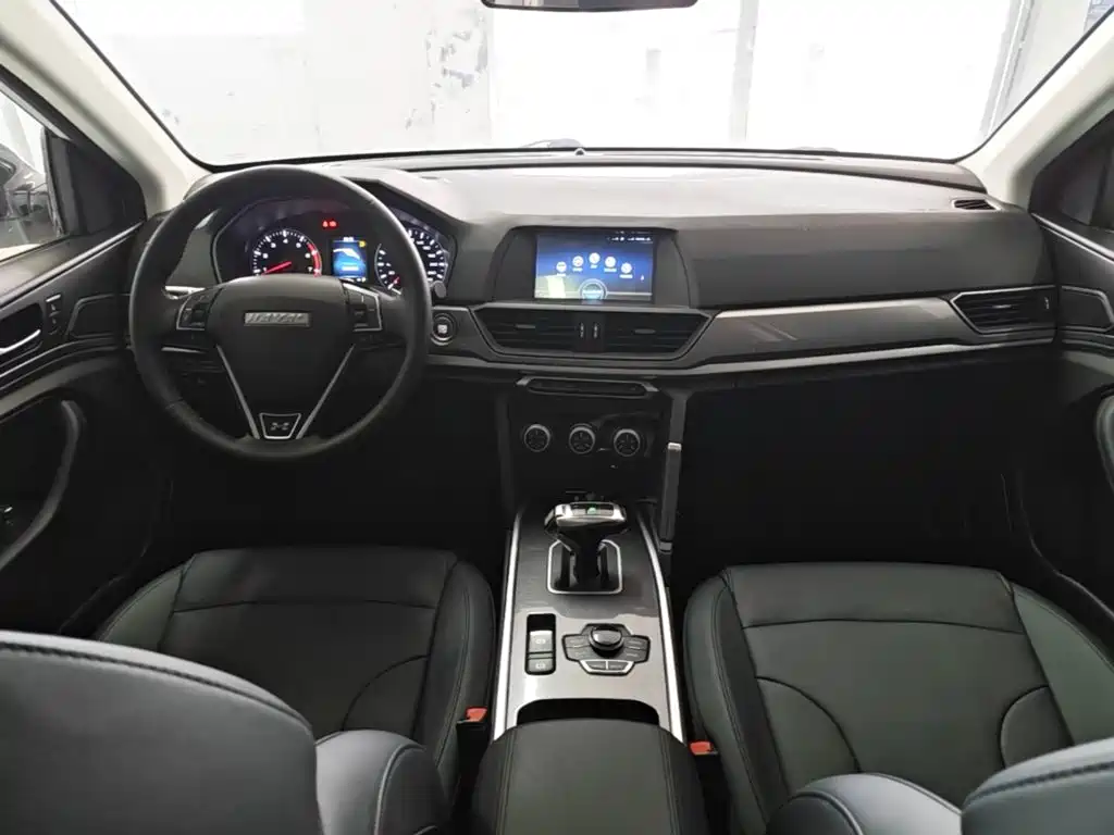 Haval H6 — фото 10