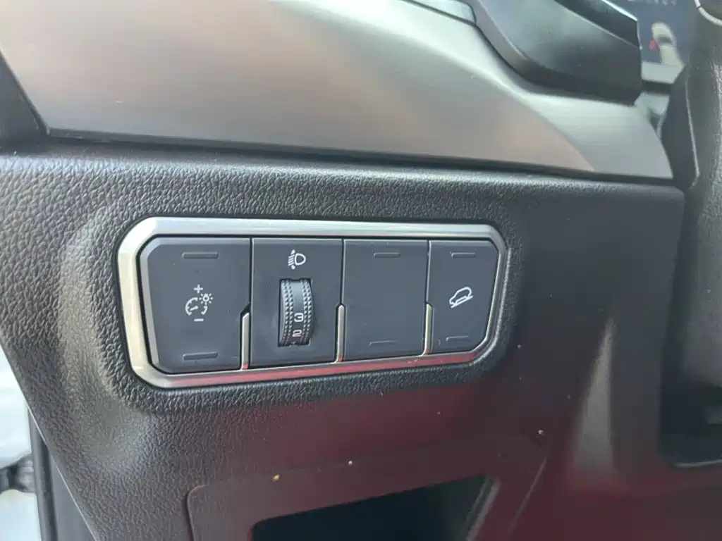 Haval F7 — фото 24