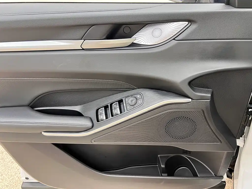 Haval H6 — фото 10