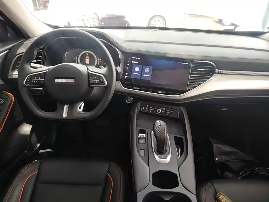 Haval F7 — фото 10
