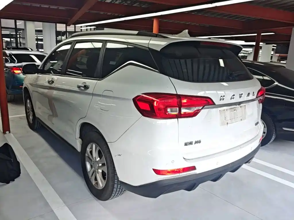 Haval M6 — фото 5