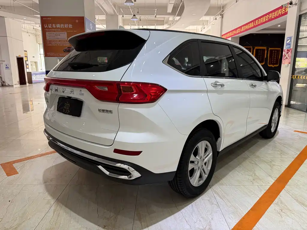 Haval M6 — фото 4