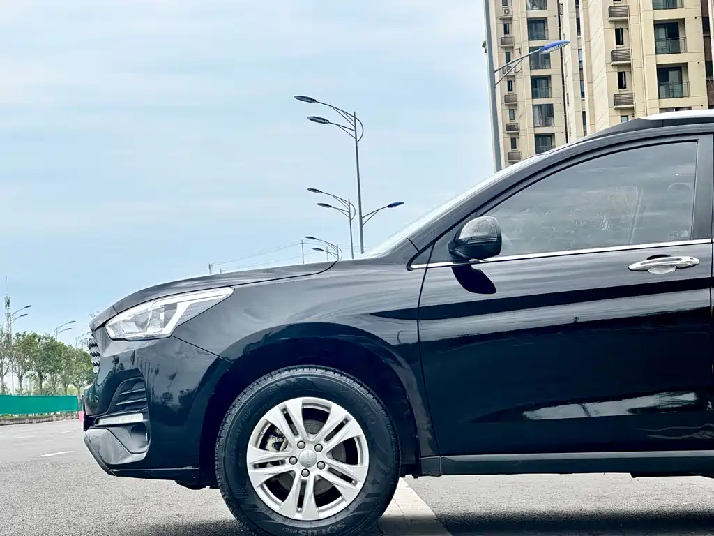 Haval M6 — фото 7