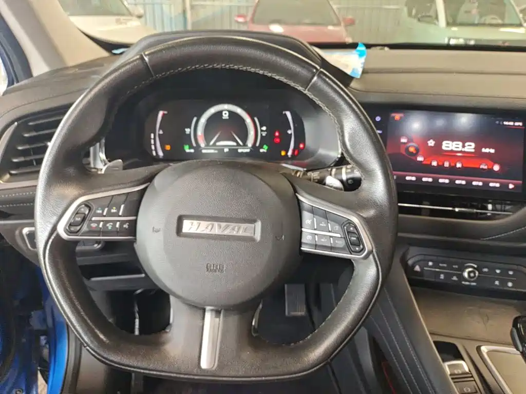 Haval F7 — фото 11